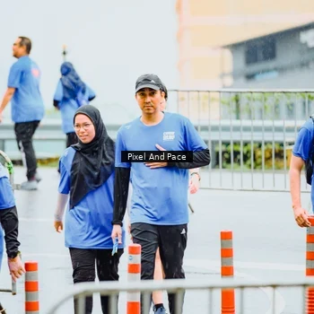 Runner Photo 7873051