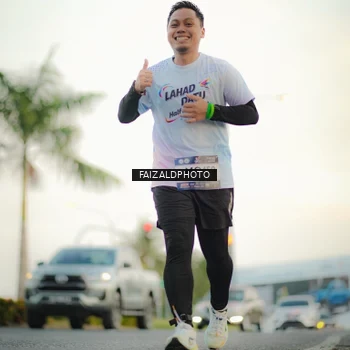 Runner Photo 7873088