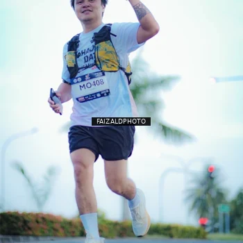 Runner Photo 7873208