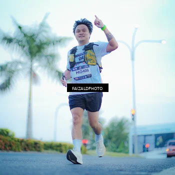 Runner Photo 7873234