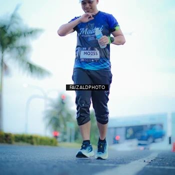 Runner Photo 7873288