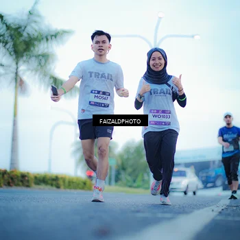 Runner Photo 7873344