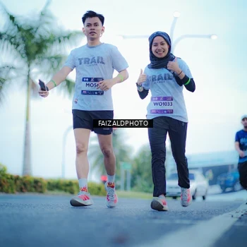 Runner Photo 7873346
