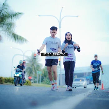 Runner Photo 7873392