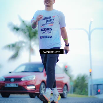 Runner Photo 7873396