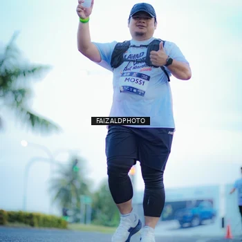 Runner Photo 7873421