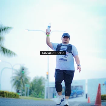 Runner Photo 7873442
