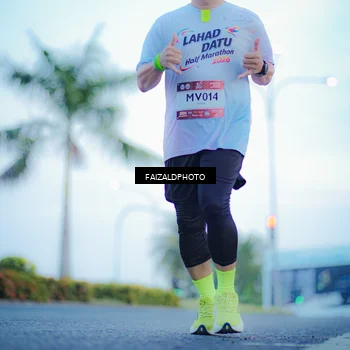 Runner Photo 7873460