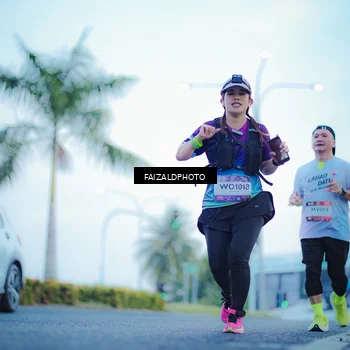 Runner Photo 7873497