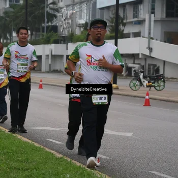 Runner Photo 7873500