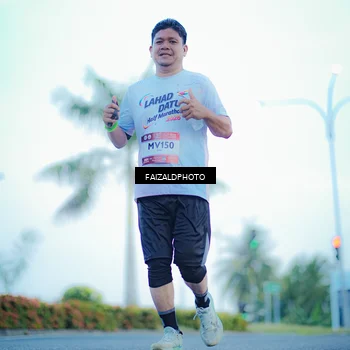 Runner Photo 7873502