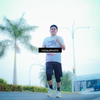 Runner Photo 7873521
