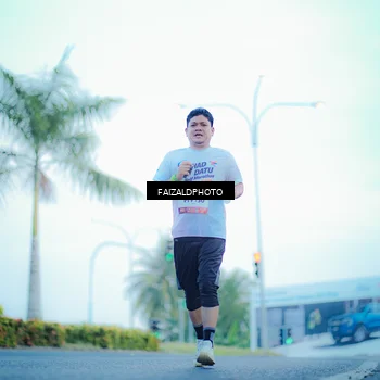 Runner Photo 7873526