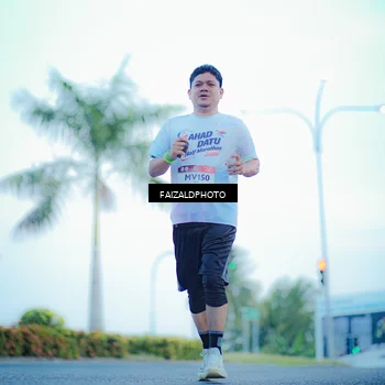 Runner Photo 7873533