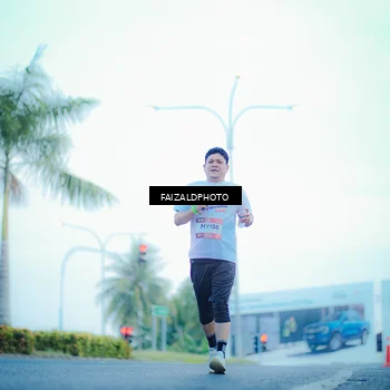 Runner Photo 7873539