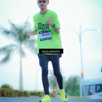 Runner Photo 7873550