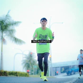 Runner Photo 7873583