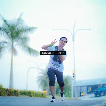 Runner Photo 7873615