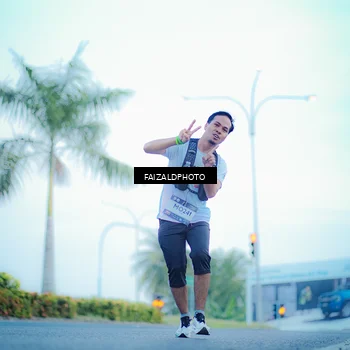 Runner Photo 7873617