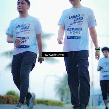 Runner Photo 7873652