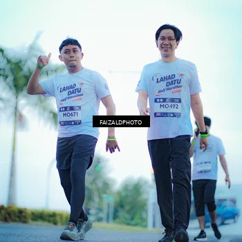 Runner Photo 7873667