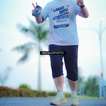 Runner Photo 7873696