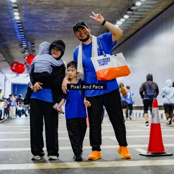 Runner Photo 7873705