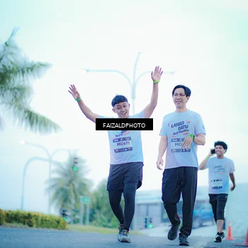 Runner Photo 7873710