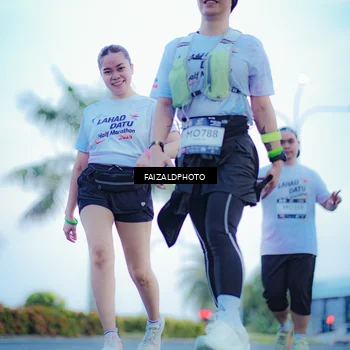 Runner Photo 7873731