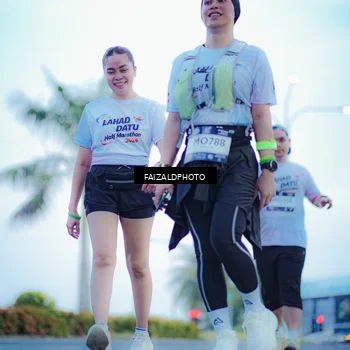 Runner Photo 7873738