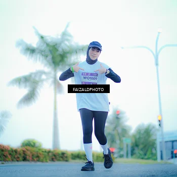 Runner Photo 7873754