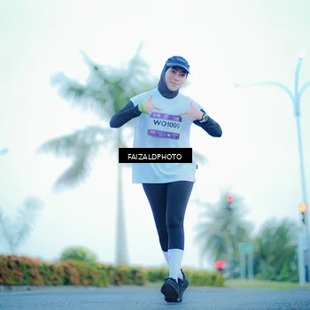 Runner Photo 7873756