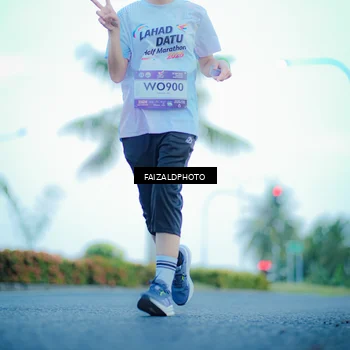 Runner Photo 7873778