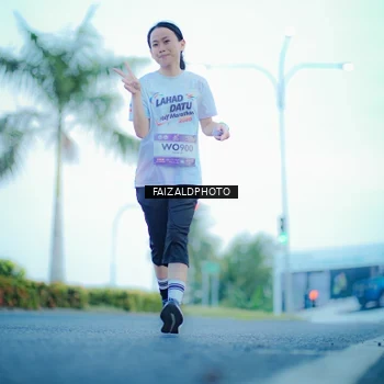 Runner Photo 7873783