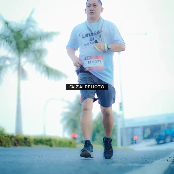 Runner Photo 7873794