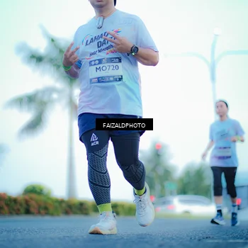 Runner Photo 7873795