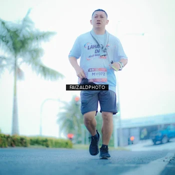 Runner Photo 7873796