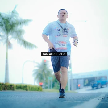 Runner Photo 7873798