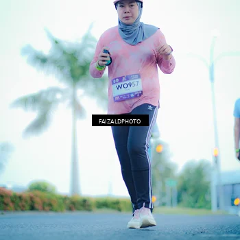 Runner Photo 7873835