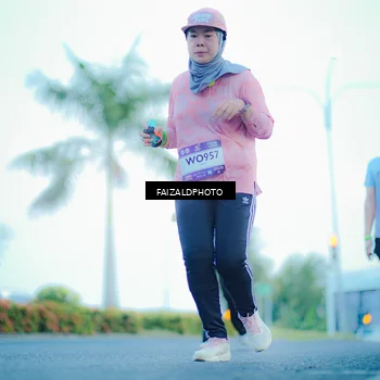Runner Photo 7873838