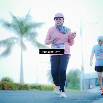 Runner Photo 7873839