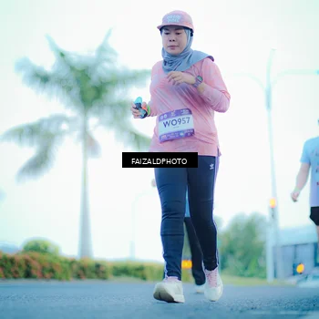 Runner Photo 7873842
