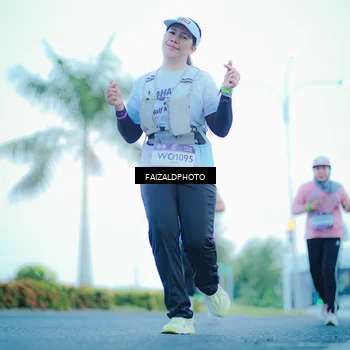 Runner Photo 7873850
