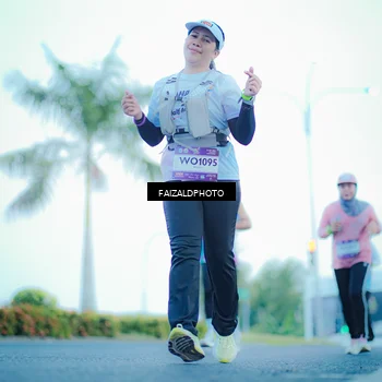 Runner Photo 7873853