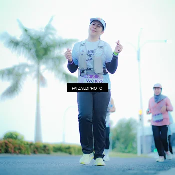 Runner Photo 7873857