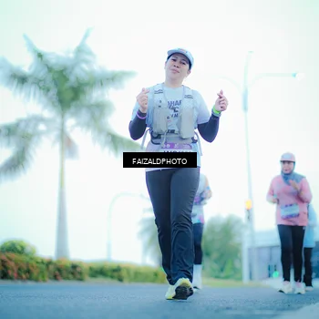 Runner Photo 7873860