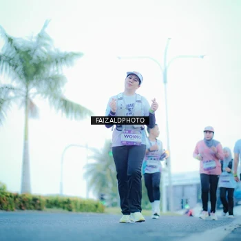 Runner Photo 7873862