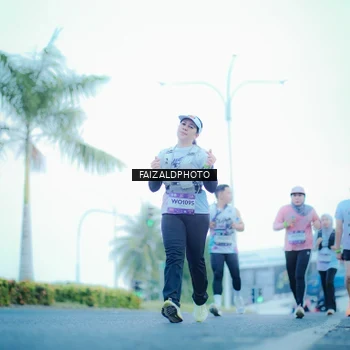 Runner Photo 7873865