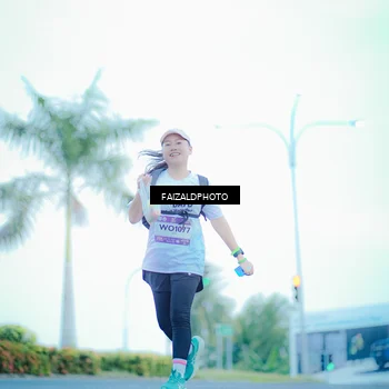 Runner Photo 7873876
