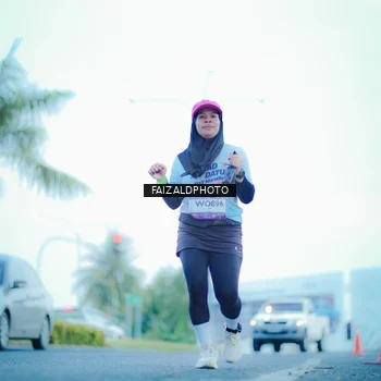Runner Photo 7873891